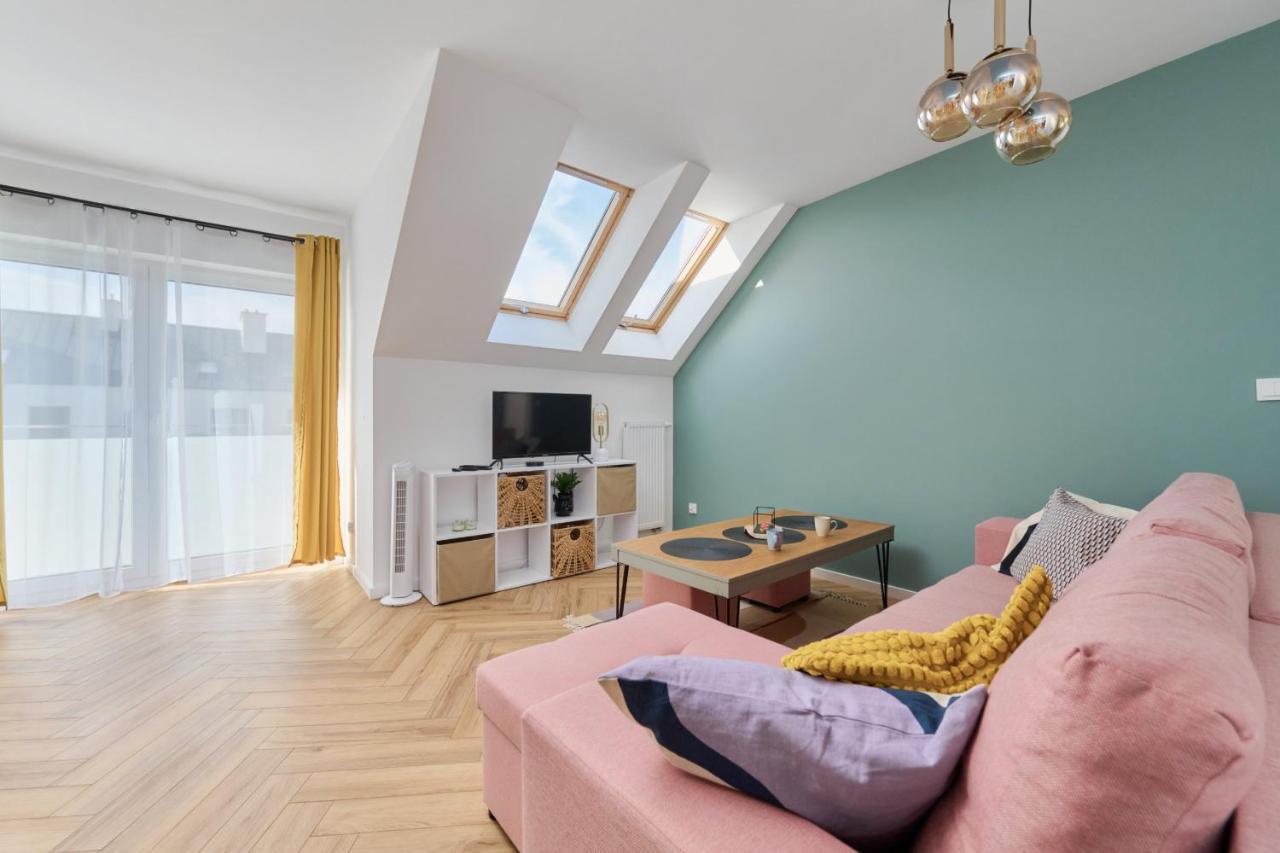 Spacious Family With Free Garage By Renters *